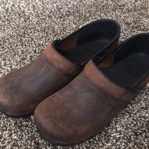 Dansko Sz 40